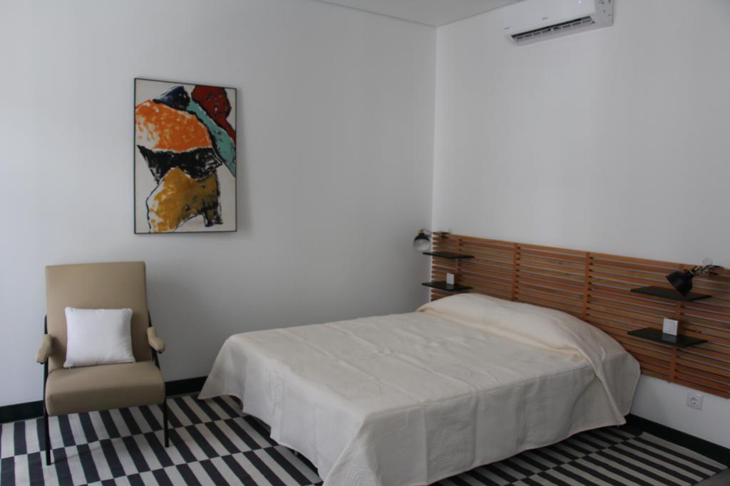 Apartment Dobairro Suites At Bairro Alto Lisbon